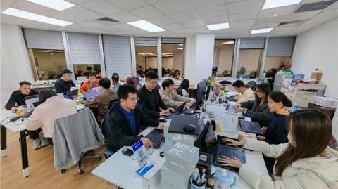 我那会计朋友差点崩溃，直到公司偷偷用了AI做代理记账，才知道以前有多傻